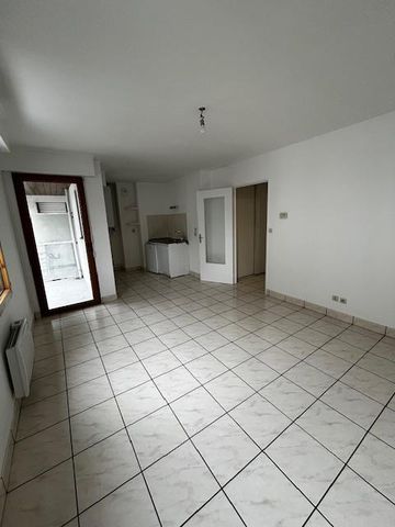 Location Appartement 1 pièce 26m² NANTES 44000 - Photo 2