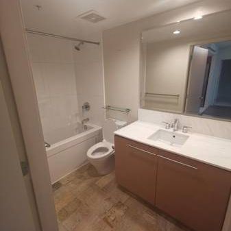 Vancouver West and Cambie two bedroom Apartment for rent - Photo 4