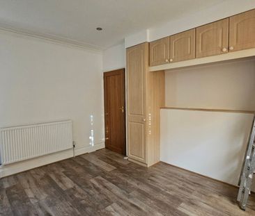 **3 Bed Ground Floor Flat Stanfield Road** - Photo 5