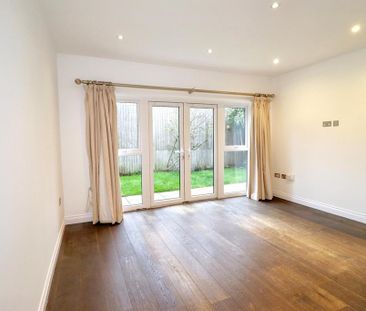 3 bedroom semi-detached house to rent - Photo 5