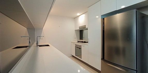 3 Beds and walking to Harbour Town - Photo 2
