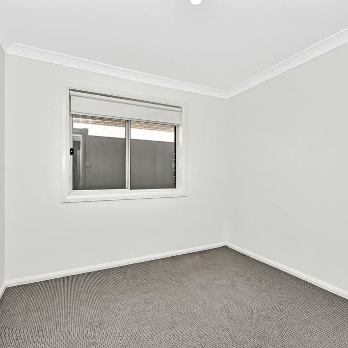 Low maintenance living in Katherine's Landing Estate - Photo 1