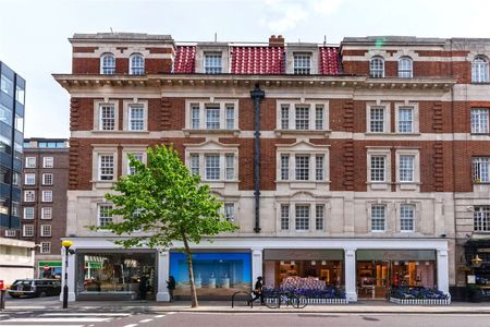 An immaculately redecorated three bedroom lateral apartment to rent in the heart of Knightsbridge. - Photo 4