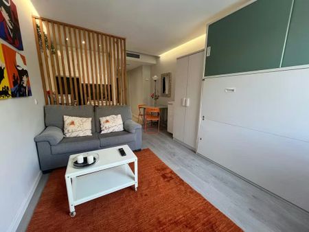 Calle de Almagro, Madrid, Community of Madrid 28010 - Photo 5