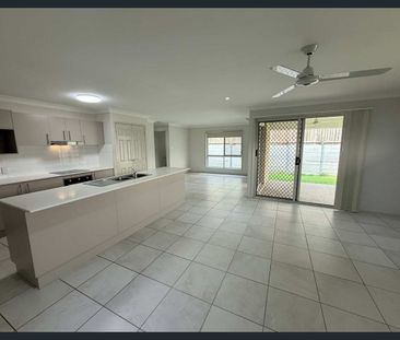 156 Bagnall Street, Ellen Grove, Qld 4078 - Photo 3