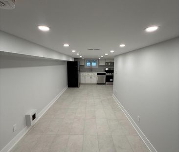 For Lease - 88 Spruce Street Unit# 5 (BSMT), Aurora, Ontario - Photo 2