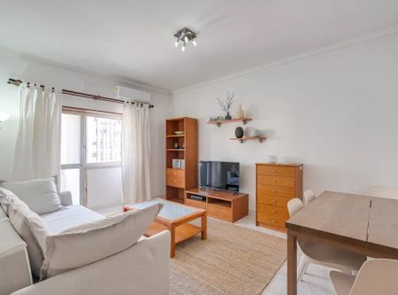 Rua Dom João de Castro, Almada, Setúbal Municipality 2800-104 - Photo 4