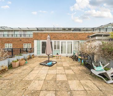 3 bedroom flat to rent - Photo 5