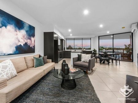 Stunning 3-Bedroom 2B2C Apartment in The Foundry â Woolloongabba - Photo 3