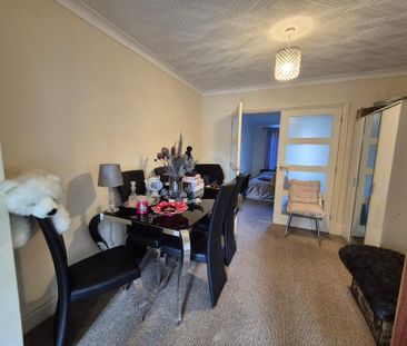 3 bedroom house to rent - Photo 3