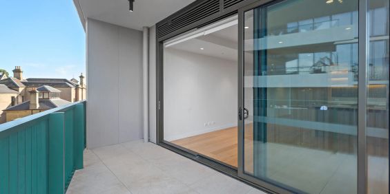 Brand New Luxury Apartments in Chic Fareham Complex - Two Available! - Photo 3