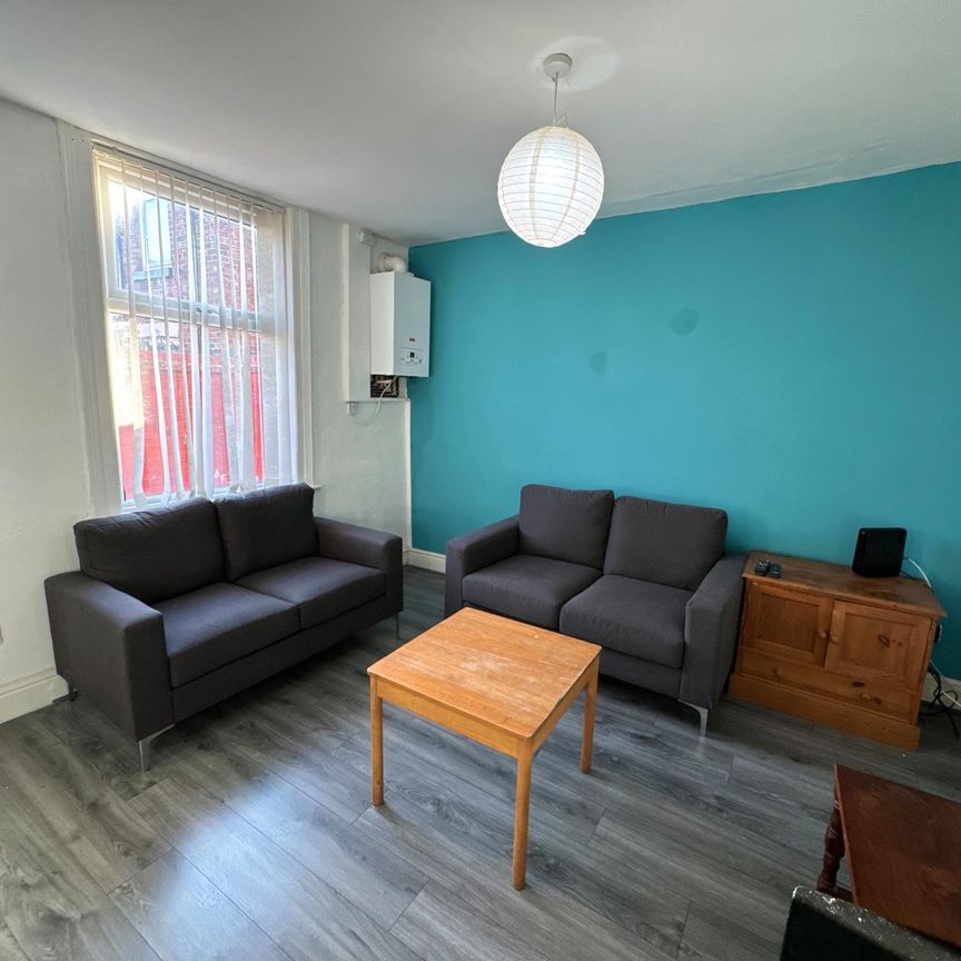 Grosvenor Road, Liverpool - Photo 1