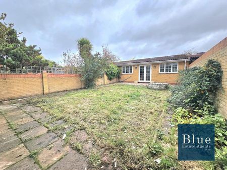 5 bedroom semi-detached house to rent - Photo 5