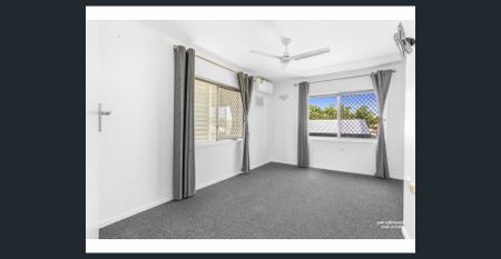 PARK THE FLEET. LIVE THE VIBE. - Photo 3