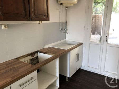 Location Appartement 1 pièce 20m² NICE 06300 - Photo 2