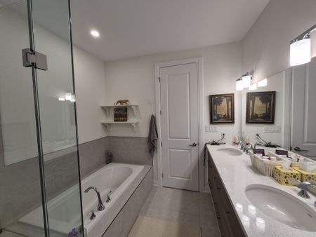 For Lease - 9150 Willoughby Drive Unit# 40, Niagara Falls, Ontario - Photo 3