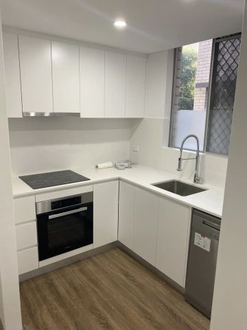 4/23 Campbell Street, Parramatta NSW 2150 - Photo 4