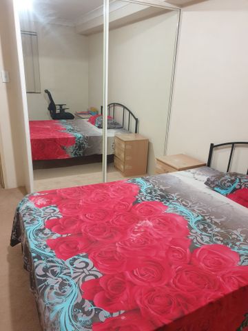 Wentworthville - Photo 2