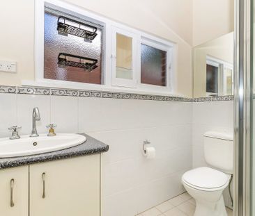 Thinking of selling? Contact our agent - Photo 6