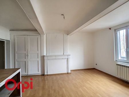 Appartement 3 pièces à - Photo 2