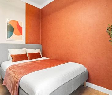 Rua Afonso Lopes Vieira, Lisbon, Lisbon 1700-070 - Photo 5