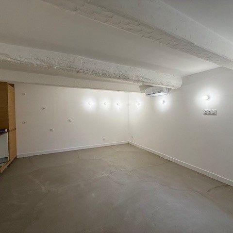 Location Appartement 2 pièces 44m² LA SEYNE SUR MER 83500 - Photo 1