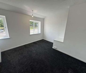 Fairhaven Green, Bradford, BD10 - Photo 5