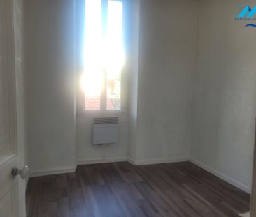 Location Appartement 2 pièces 44m² MARSEILLE 4ème - Photo 1
