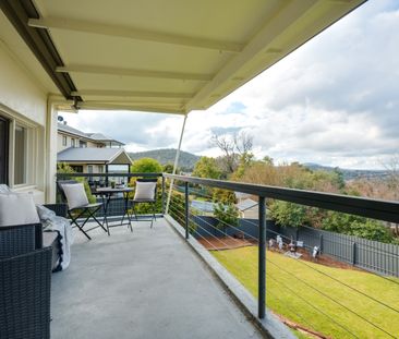 Renovated Three Bedroom Home In Unbeatable Position - Photo 1