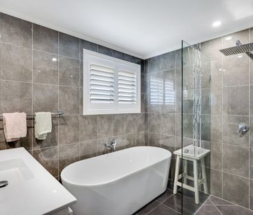 Spacious Single-Level Living with Pool & Workshop Opposite the Golf... - Photo 5