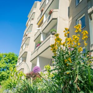 4-Raum-Erdgeschosswohnung mit Balkon - Photo 2