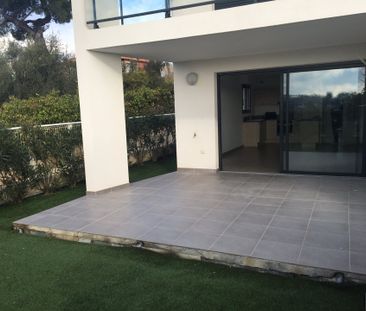Location Appartement 3 pièces 61m² CAGNES SUR MER 06800 - Photo 2