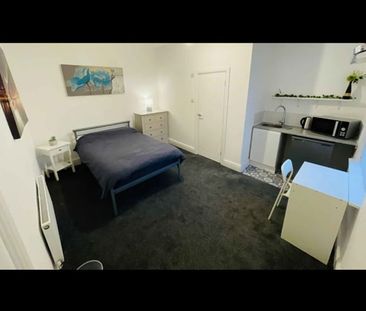 Room in a Shared House, Handsworth Road, S9 - Photo 6