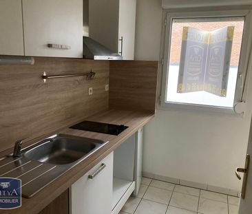 Location Appartement 2 pièces 46m² BAILLEUL 59270 - Photo 2