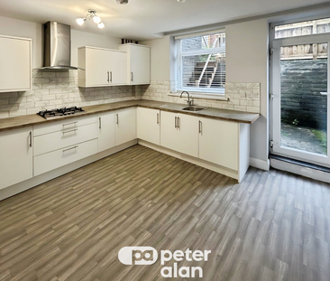 Industrial Terrace, Troedyrhiw, MERTHYR TYDFIL - Photo 6