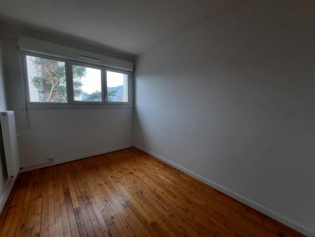 APPARTEMENT TYPE 5 82m2 ECHIROLLES - Photo 2