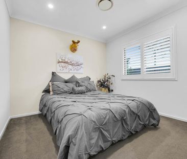 3 Shilin Street, Yarrabilba QLD 4207 - House For Rent | Domain - Photo 5