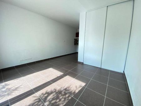 Location appartement 1 pièce 21.39 m² à Montpellier (34000) - Photo 2