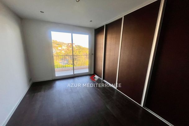 Location Appartement 3 pièces 63m² EZE 06360 - Photo 1