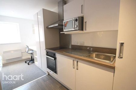 Studio to rent - Photo 4