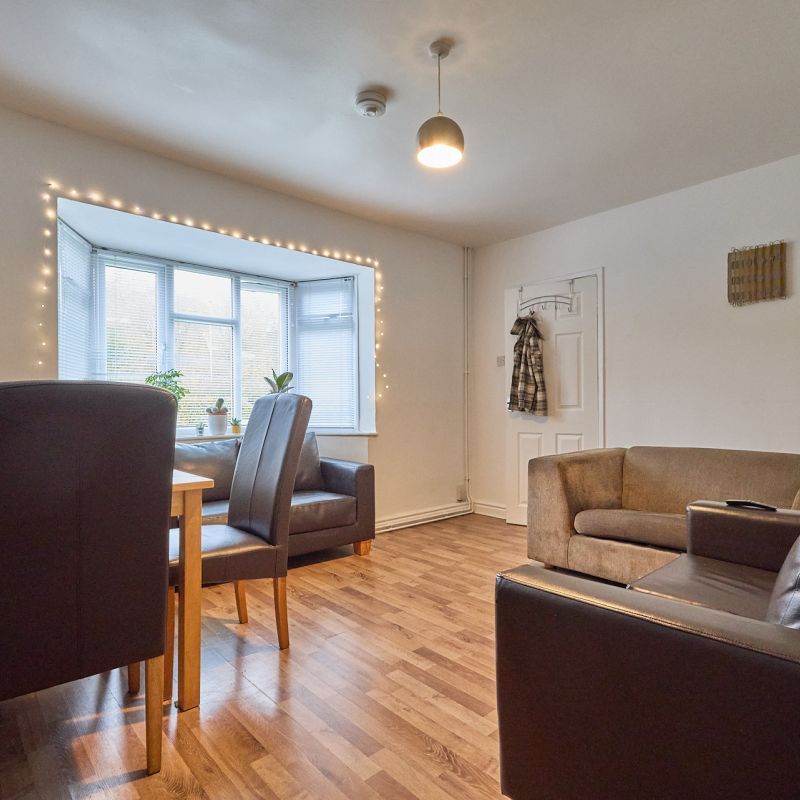 459 New Ashby Road - Engineering Side & 50 Week ContractLoughborough - Photo 1