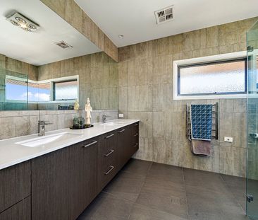 17 Butterfish Street, Harrison ACT 2914 - House For Rent | Domain - Photo 4