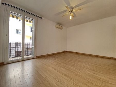 Location Appartement 3 pièces 66m² AJACCIO 20000 - Photo 4