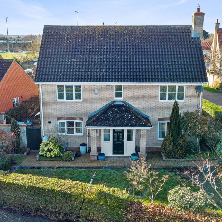 Clayton Court, Woodbridge, IP12 - Photo 1