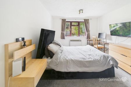 1 bedroom ground floor maisonette to rent - Photo 4