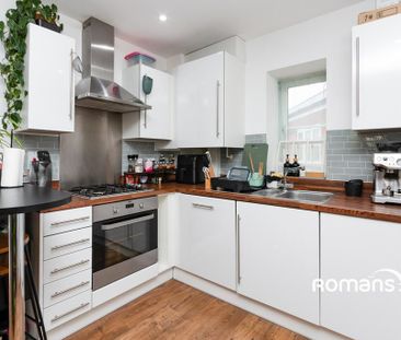 1 bedroom flat to rent - Photo 5