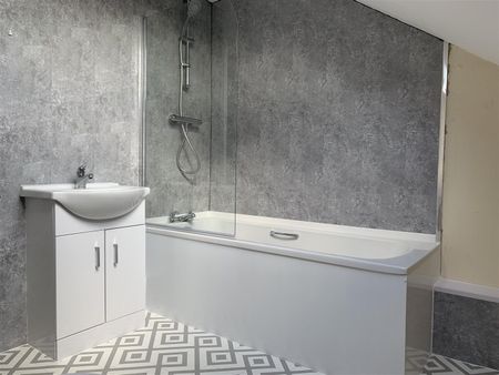 Bayswater Road, Jesmond, Newcastle Upon Tyne - Photo 4