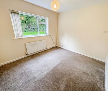 3 bedroom Bungalow To Let - Photo 1