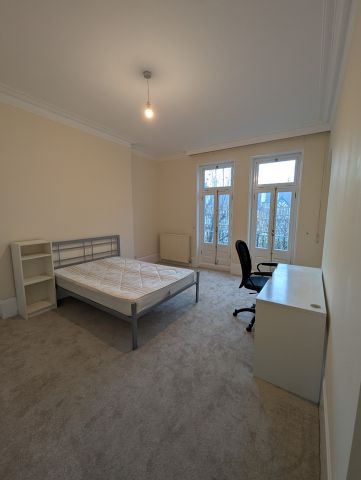 3 Bed Flat, Cunningham Court, W9 - Photo 3