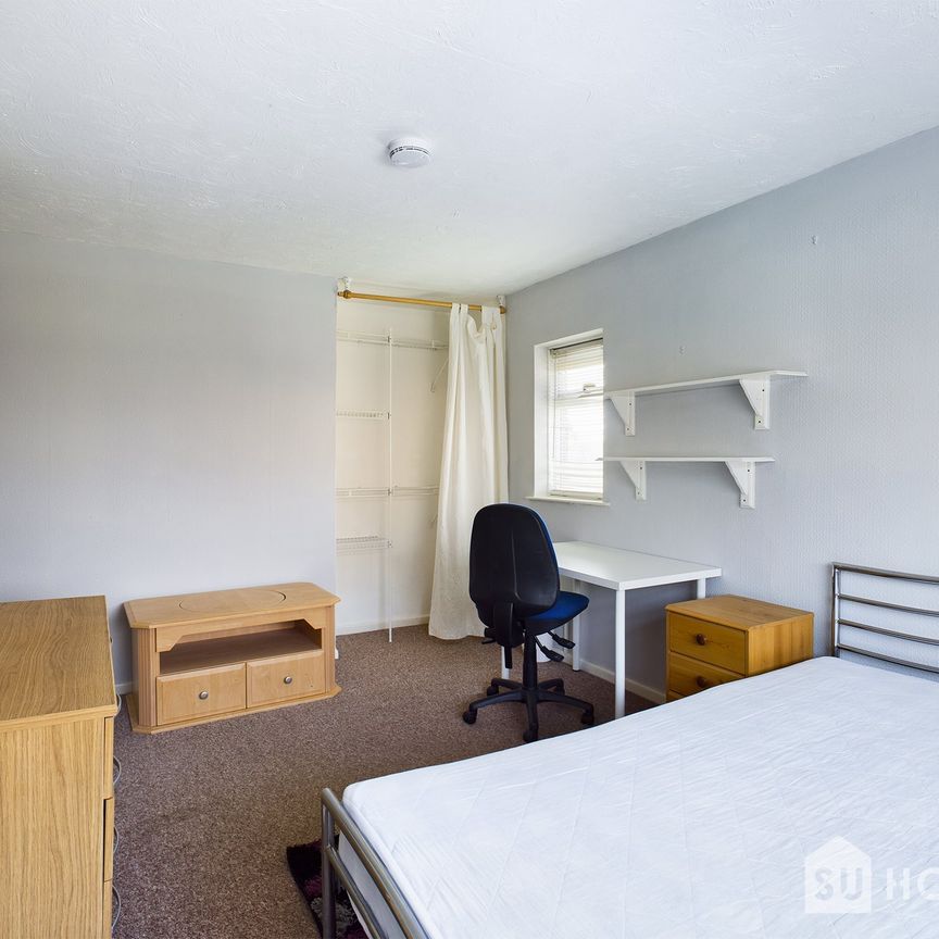 1 bed house / flat share to rent in Conifer Close, Colchester - Photo 1